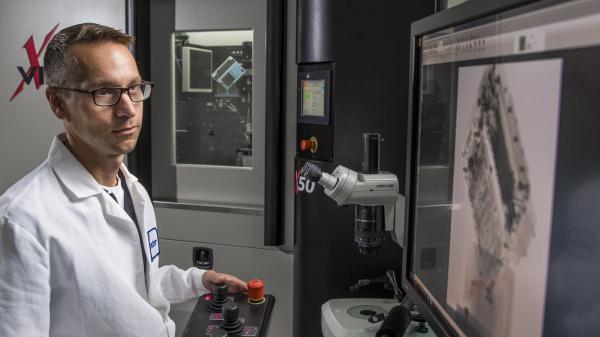 Employee in a lab
