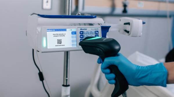 Novum IQ syringe infusion pump