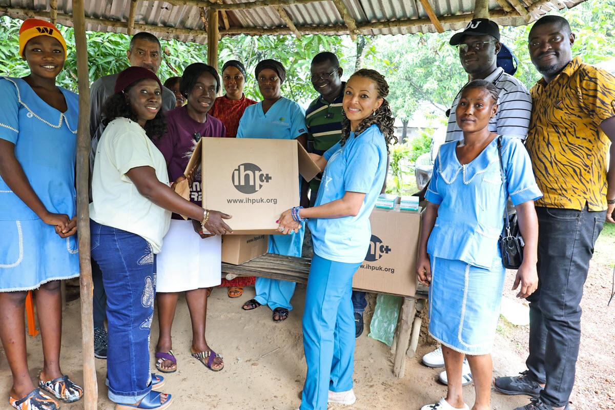 IHP workers deliver medical supplies 