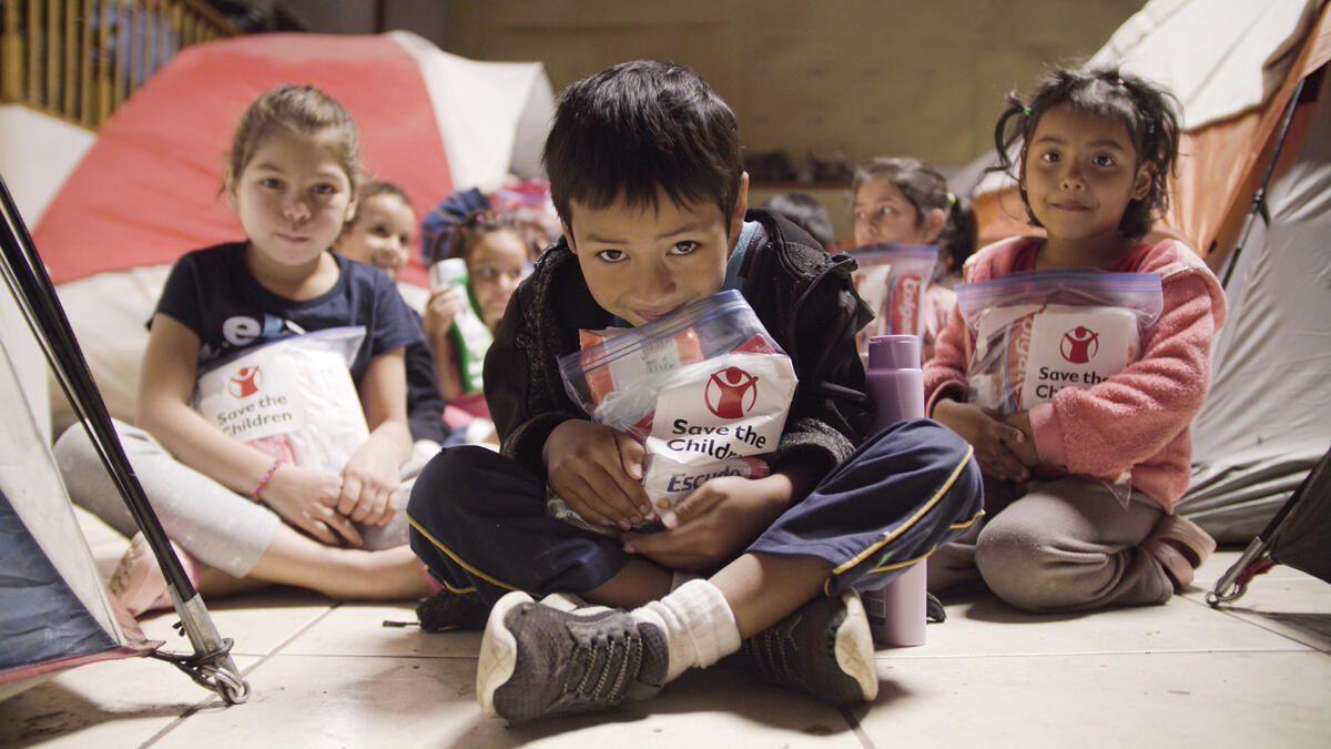 Image of children who received care kits from Save The Children in Mexico.